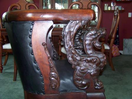 griffin 2 — Who made this parlor set ???