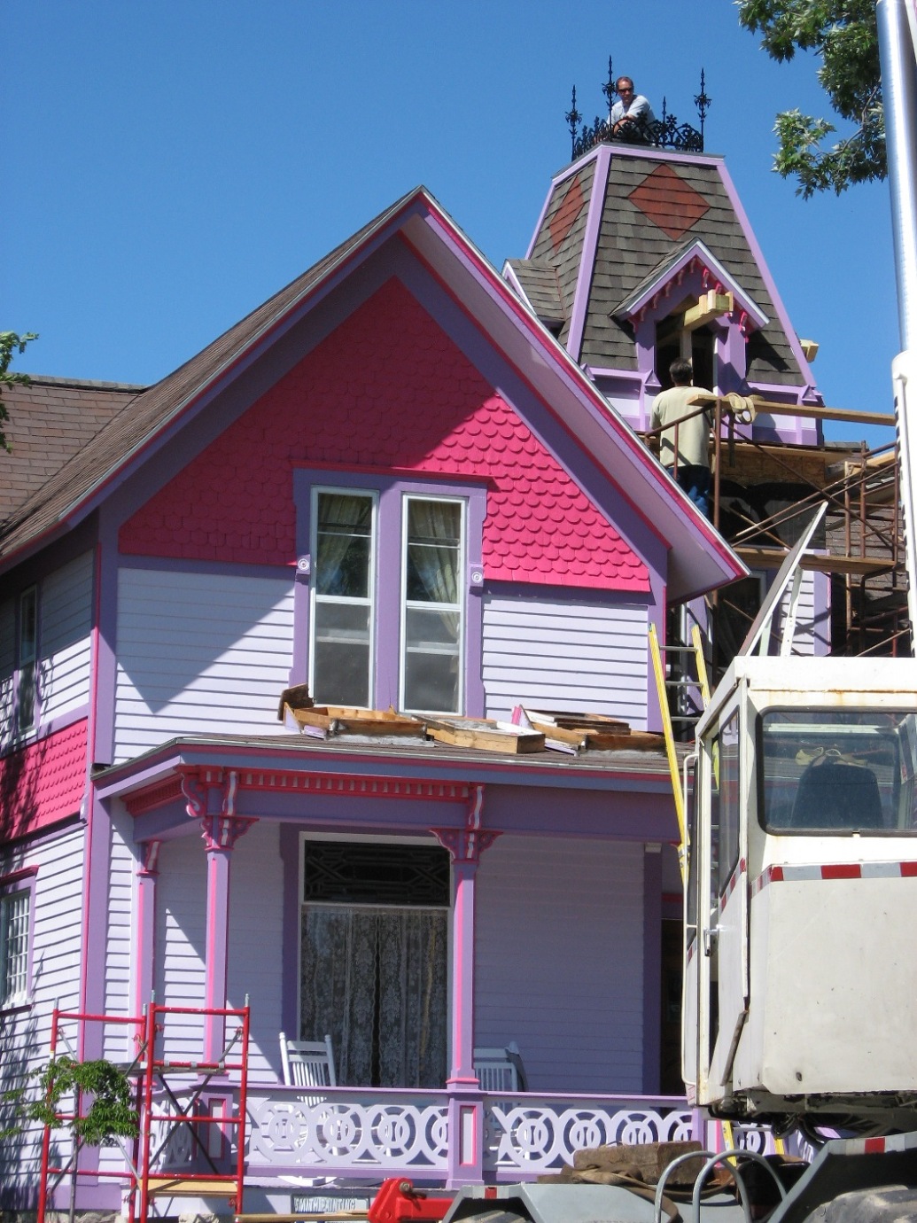 tower and cresting up small — My Queen Anne -- 1881 Victorian
