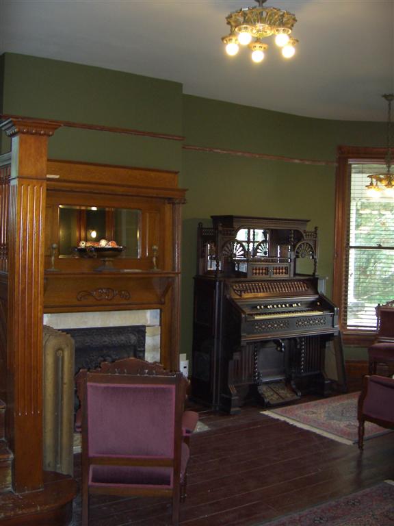 CIMG3361 (Large) — Decorated ceilings