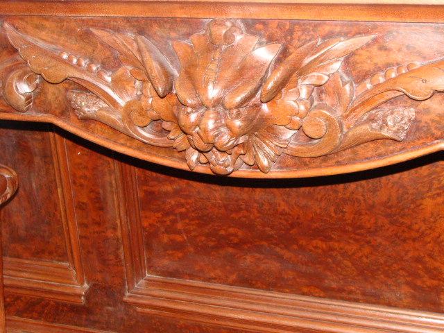 DSC00572 — Furniture Attribution for Console Mirror