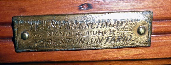 0desk3 — Who made this Victorian Desk?