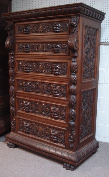 012 — Auction Three Piece Horner Brothers Bedroom Suite