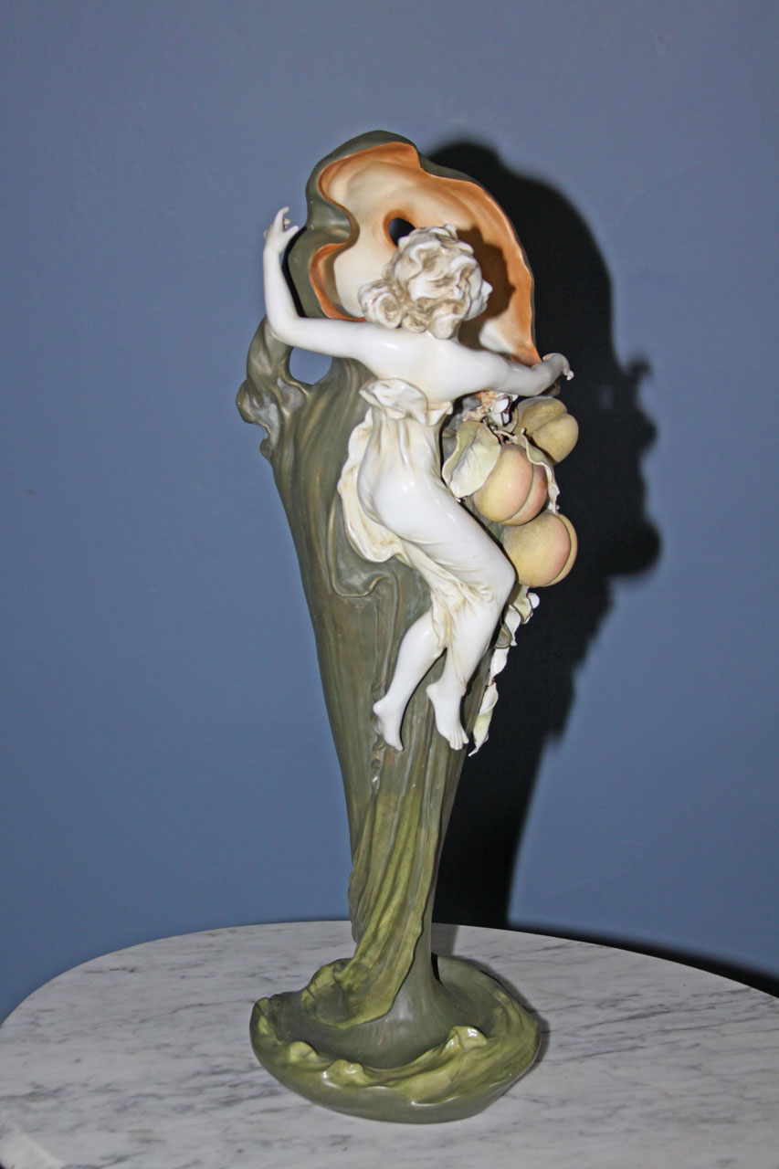Attachment from “Art Nouveau Amphora? Vase”