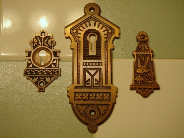r&e keyholes — Brass/Bronze Victorian hardware