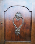 smdoor — Raised carving on sideboard door