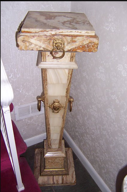 Onyx pedestal — Onyx Pedestal