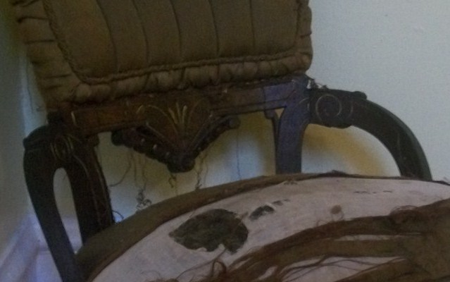 007 — Fancy Little Chair