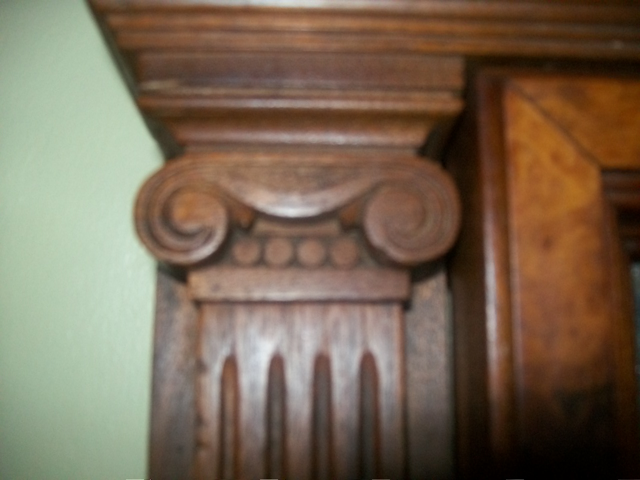 027 — Herter Dresser & Wash Stand?