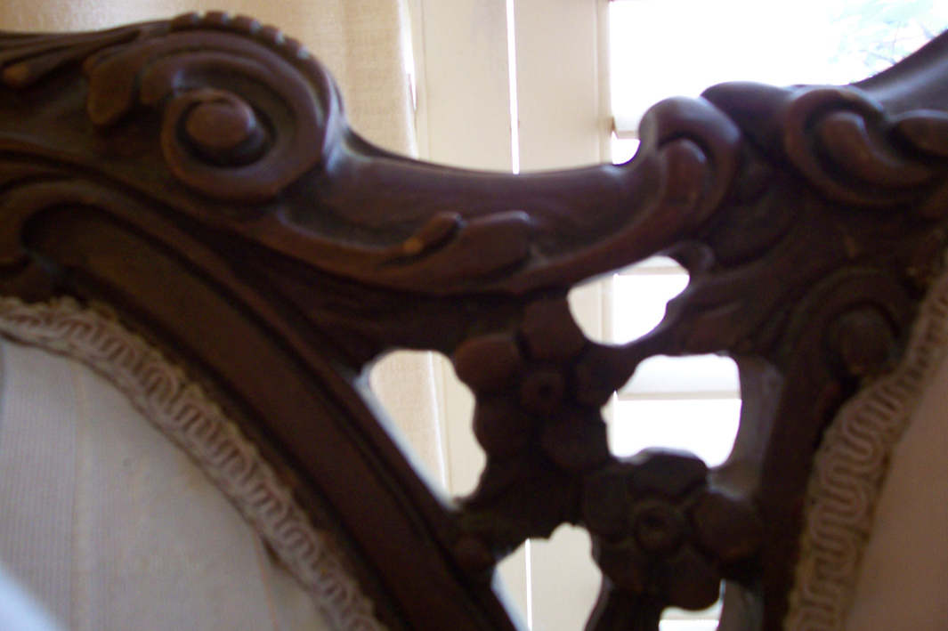 100 1804 small — Was this sofa made in 1920? New closeup photos