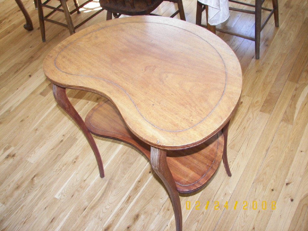 100 0804 — Identification of RJ Horner oak Kidney Shaped Table