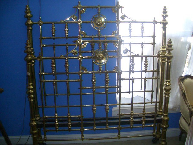 AestheticBrassBed1 — Aesthetic brass bed