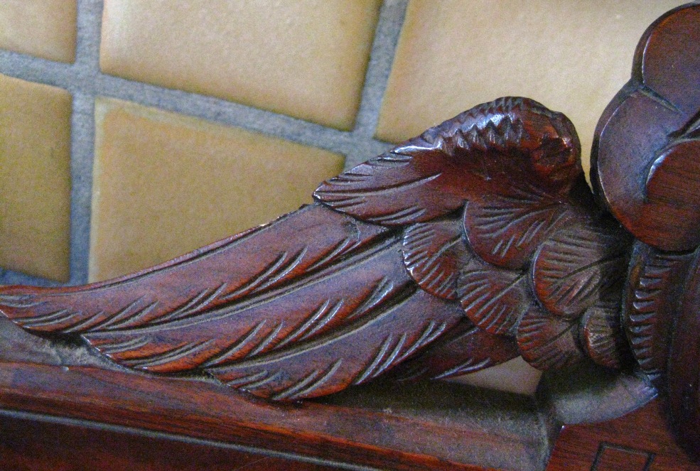 POST Crown3 — Information needed on my Special Find (1800s Couch)