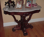 MVC 072F — Need help idenifying maker of this rosewood mt table.