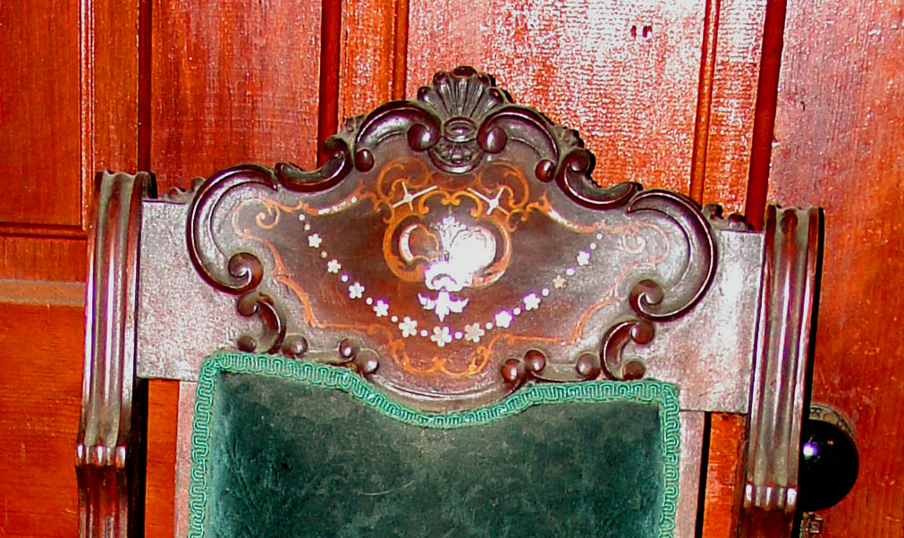 1111 Cincinnati Chair detail — Cincinnati Label Mystery Chair-photos