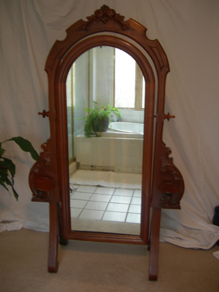DSCN4617 1 — cheval mirror