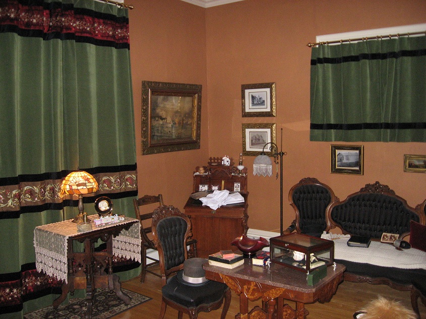 Parlor 4 24 11 — Some thoughts on Aesthetic Curtains