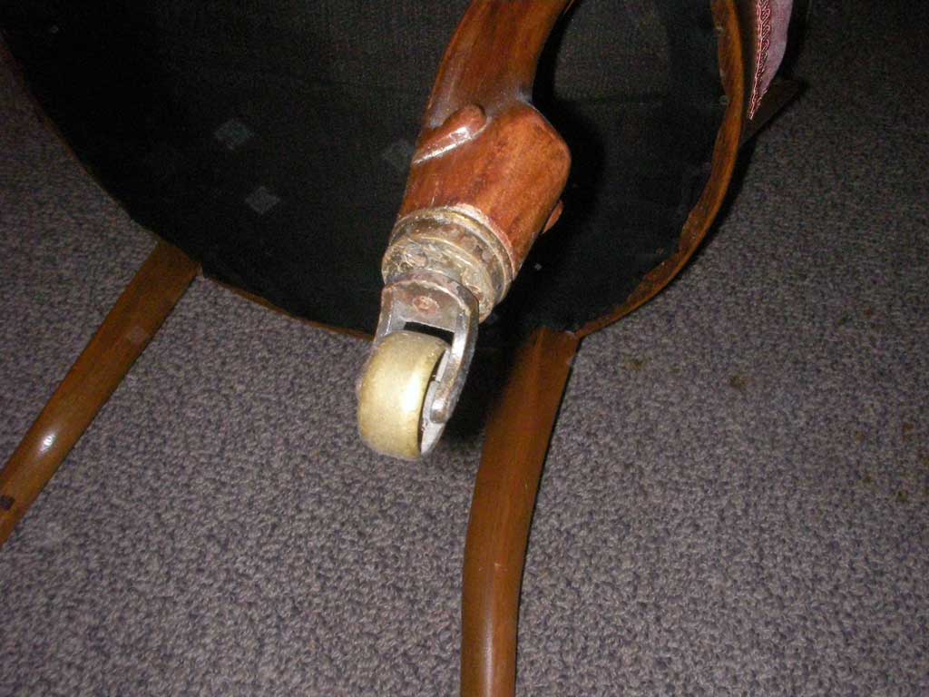 chair caster — help?