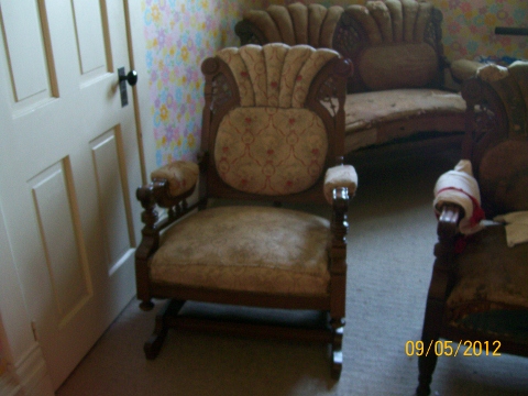 rocker 1 (480x360) — Hello and Help Identify