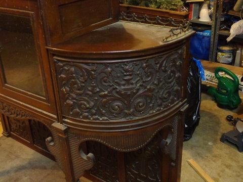 rsz picture 018[1] — Cabinet confusion