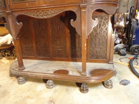 rsz picture 025[1] — Cabinet confusion