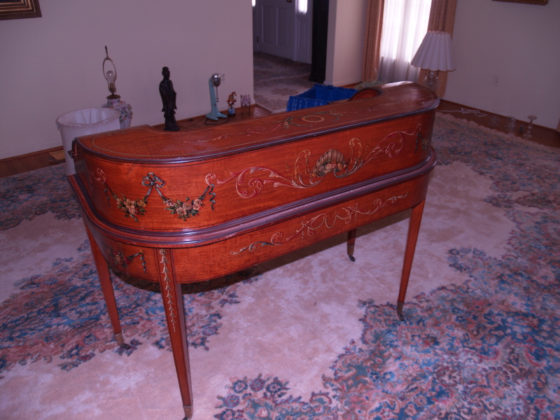Attachment from “Need some help identifying this desk.”